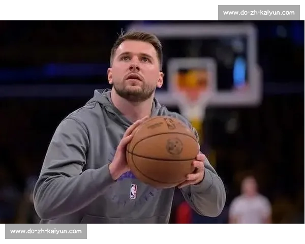 小莫里斯力挺东契奇:体型争议系媒体炒作,得分能力无关胖瘦